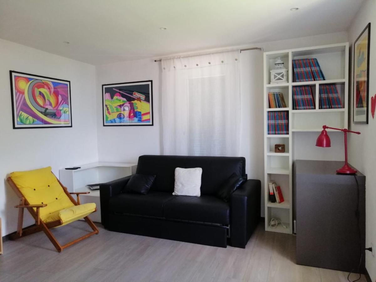 Casa Vittoria Apartment แดร์วิโอ ภายนอก รูปภาพ