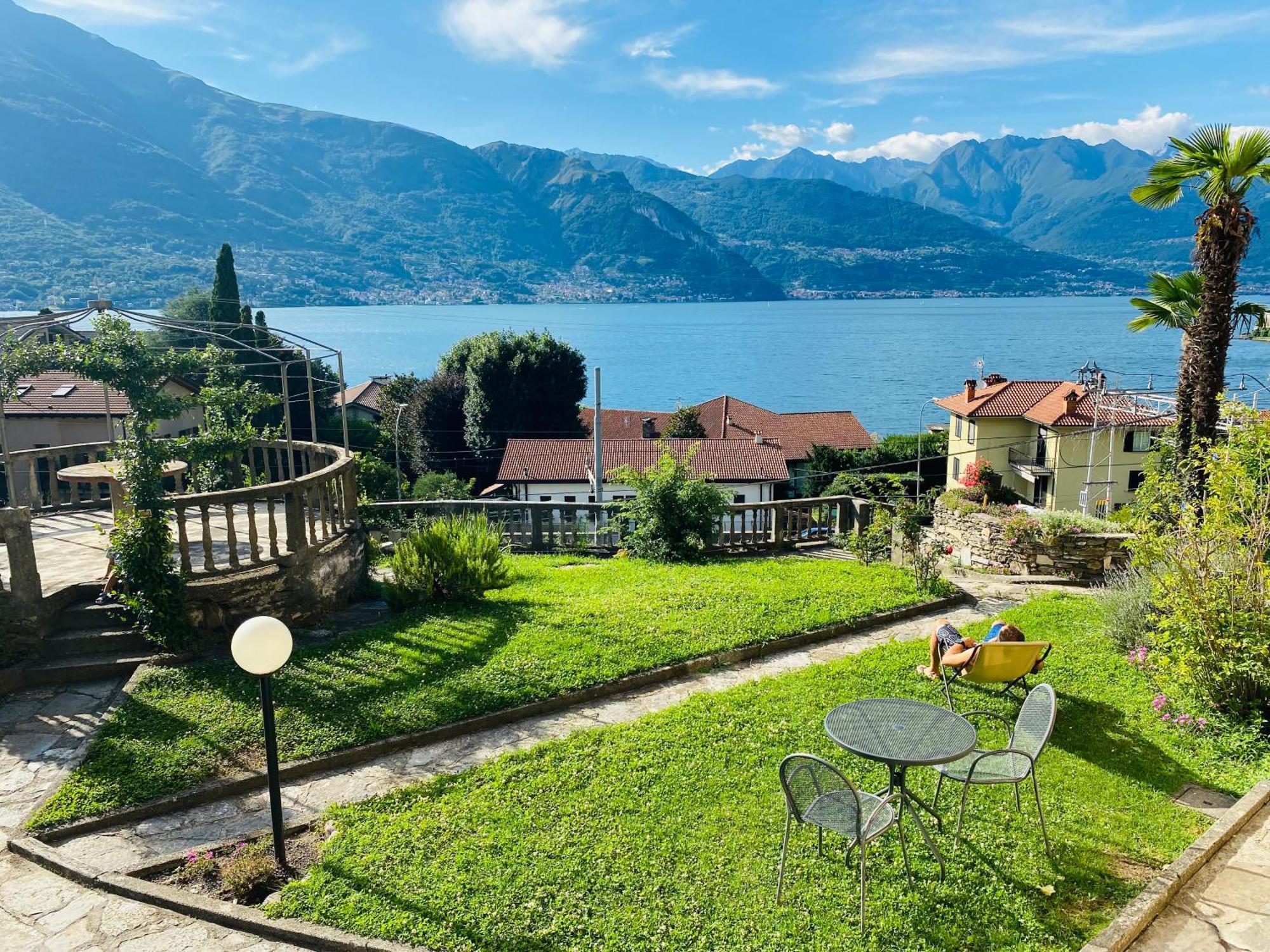 Casa Vittoria Apartment แดร์วิโอ ภายนอก รูปภาพ